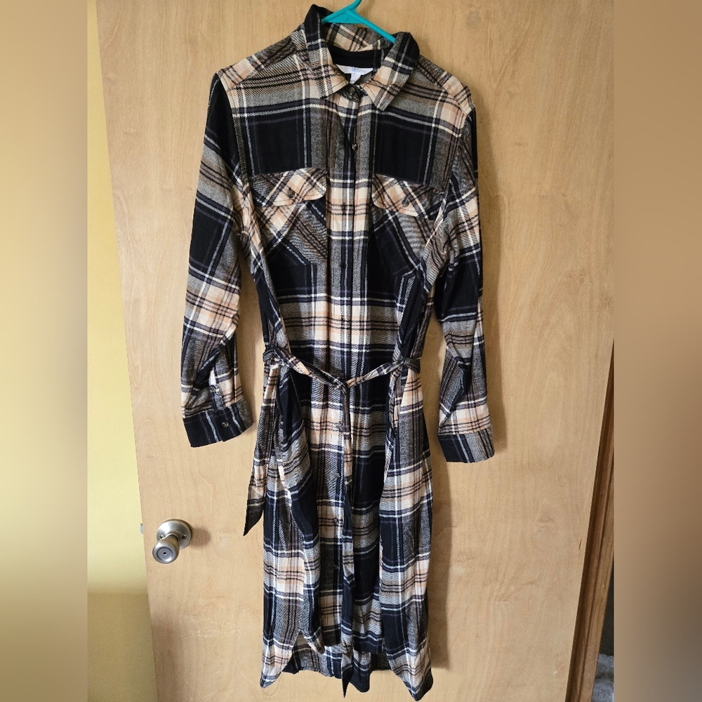 Time and Tru Black and White Long Sleeve Polo Collar Shirt Dress